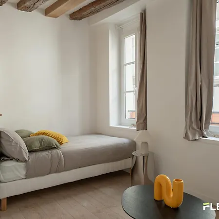Chaleureux Marais 3e Plein De Charme Appartement Paris