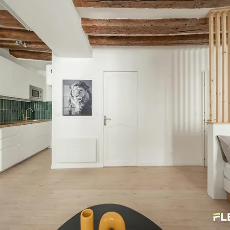 Chaleureux Marais 3e Plein De Charme Appartement *